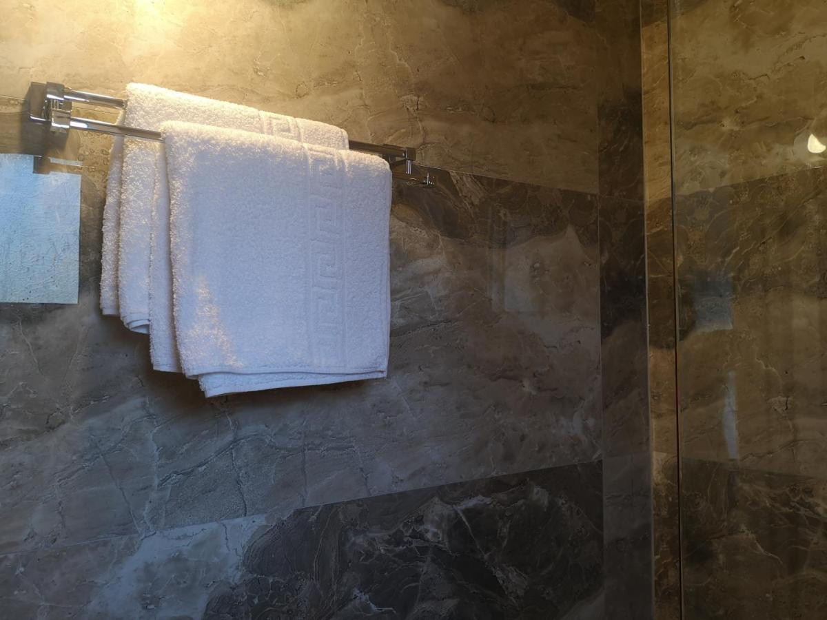 Milos Apartments هيماري المظهر الخارجي الصورة