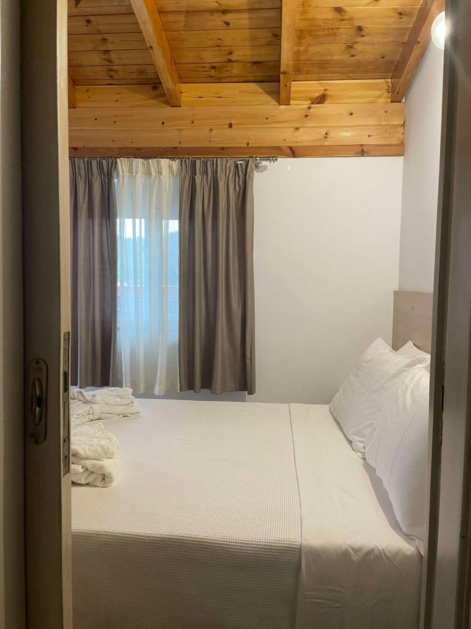 Milos Apartments هيماري المظهر الخارجي الصورة